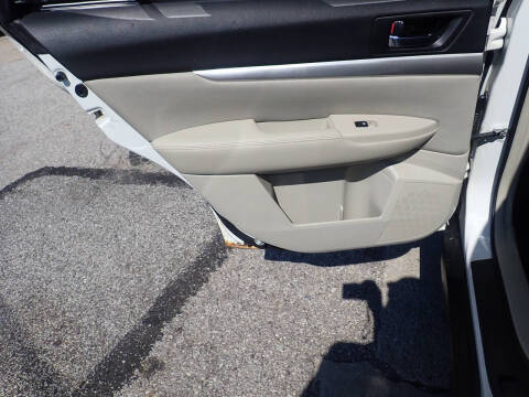 2013 Subaru Outback 2.5i Premium