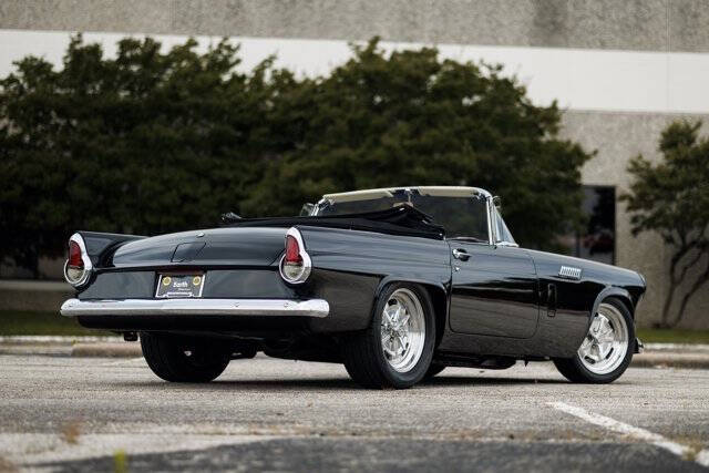 1956 Ford Thunderbird