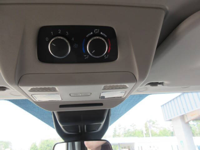 2025 Ford Transit 350 XLT