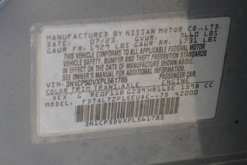 2023 Nissan Kicks SR