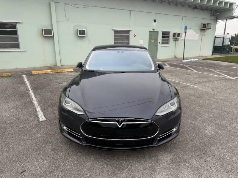 2015 Tesla Model S 85