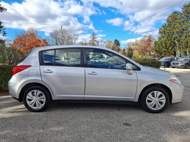 2012 Nissan Versa 1.8 S