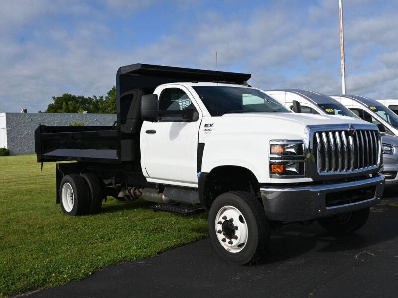 2022 International CV515