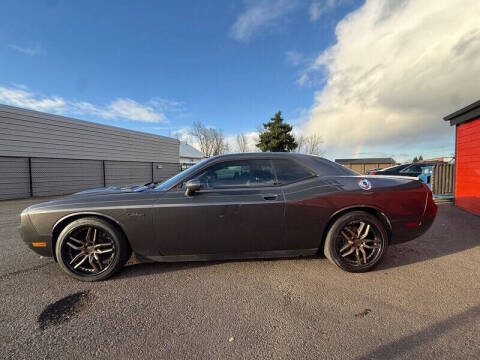 2013 Dodge Challenger R/T Plus
