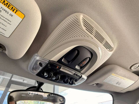 2017 MINI Hardtop 4 Door Cooper