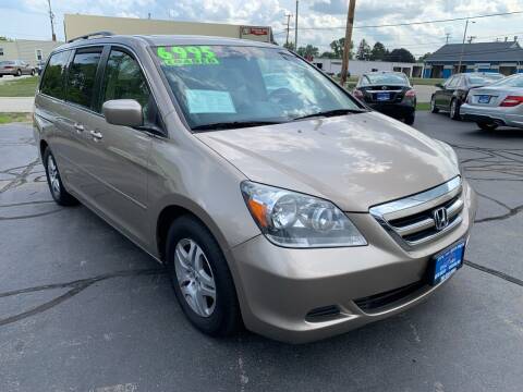2006 Honda Odyssey for sale at DISCOVER AUTO SALES in Racine WI