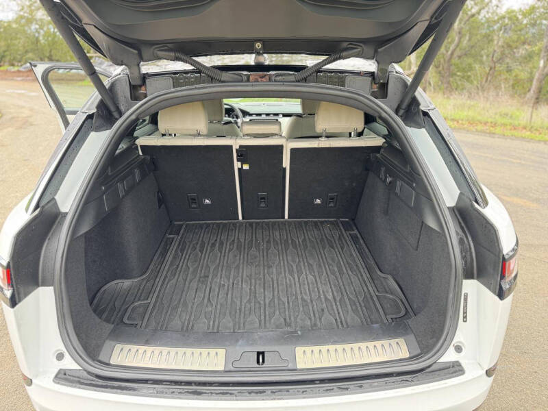 2019 Land Rover Range Rover Velar P380 R-Dynamic SE