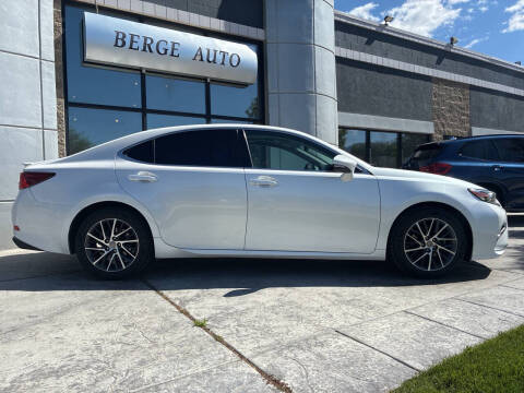 2017 Lexus ES 350