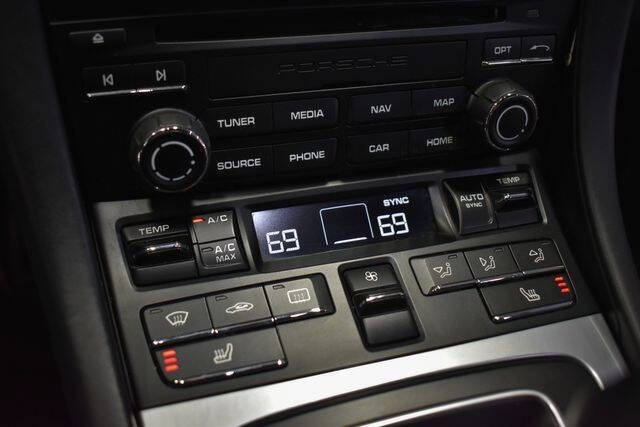 2017 Porsche 911 Carrera 4S