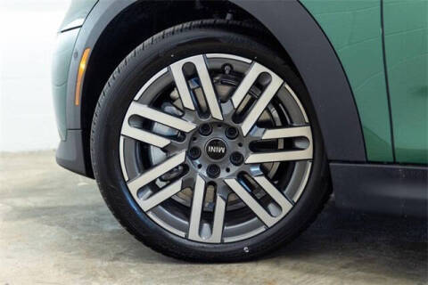 2025 MINI Hardtop 2 Door Cooper S Signature Trim