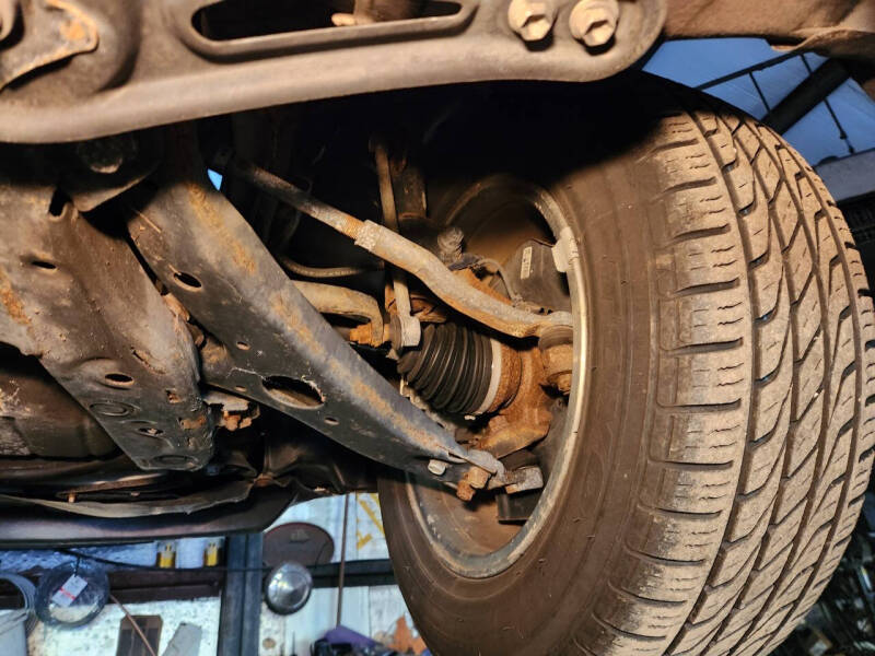 2005 Toyota Sienna XLE 7 Passenger