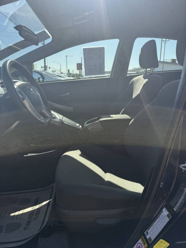 2015 Toyota Prius Three