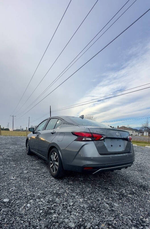 2021 Nissan Versa SV