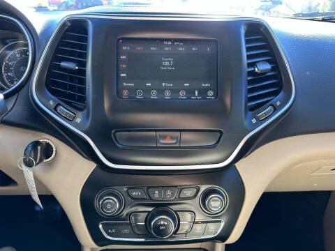 2019 Jeep Cherokee Latitude