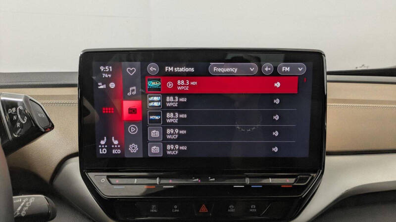2023 Volkswagen ID.4 Pro