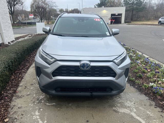 2022 Toyota RAV4 Hybrid XLE