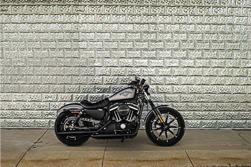 2017 Harley-Davidson Iron 883