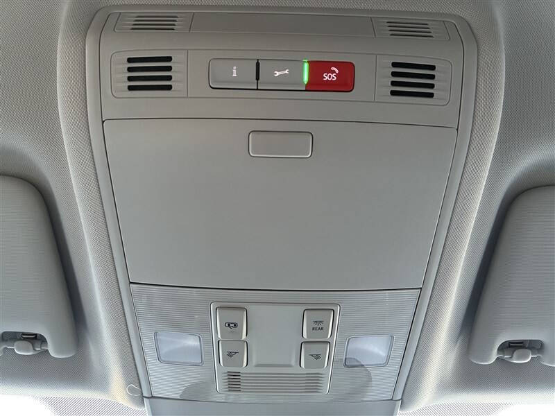 2023 Volkswagen Taos SE 4Motion