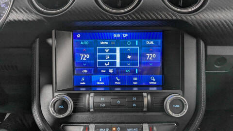 2021 Ford Mustang EcoBoost