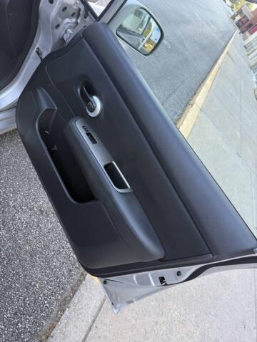 2012 Nissan Versa 1.8 S