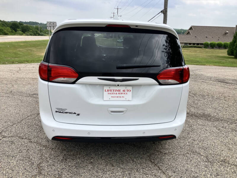 2018 Chrysler Pacifica Touring Plus