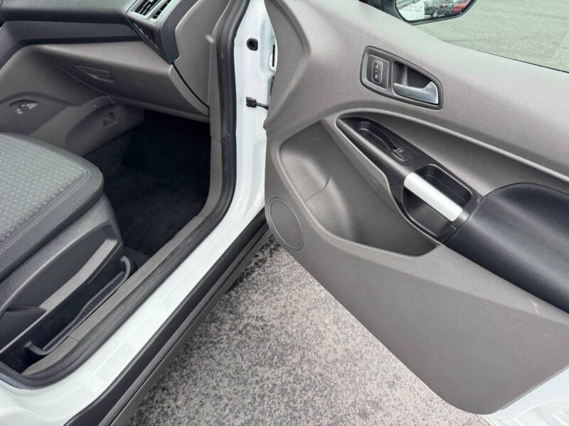 2022 Ford Transit Connect XLT