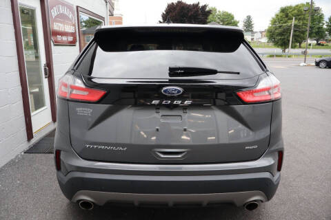 2021 Ford Edge Titanium