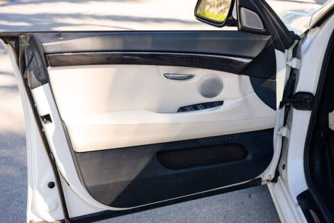 2013 BMW 5 Series 535i Gran Turismo