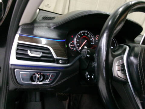 2016 BMW 7 Series 750i xDrive