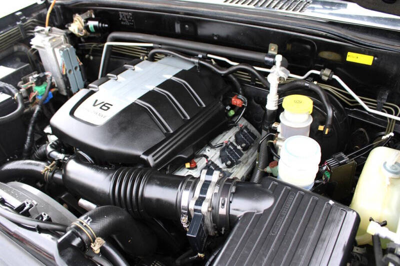 2001 Isuzu Trooper S