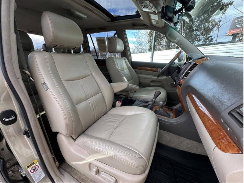 2004 Lexus GX 470