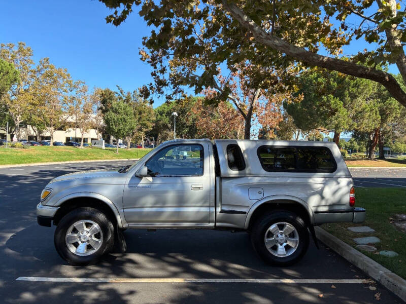 2002 Toyota Tacoma PreRunner photo 3