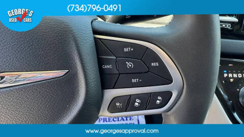2024 Chrysler Pacifica Touring L