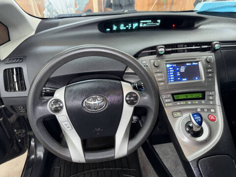 2013 Toyota Prius Two
