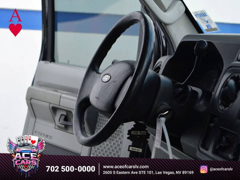 2011 Ford E-Series E-350 SD