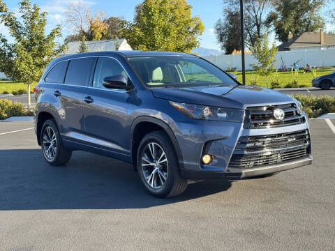 2017 Toyota Highlander