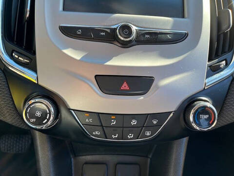 2018 Chevrolet Cruze LS Auto