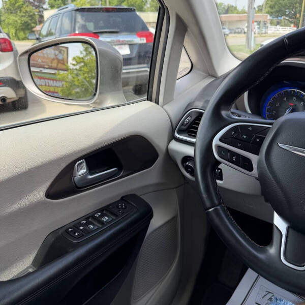 2018 Chrysler Pacifica Touring L
