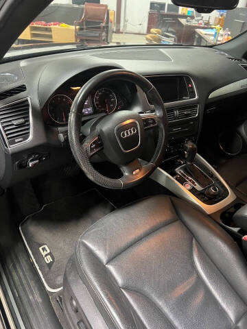 2012 Audi Q5 3.2 quattro Premium Plus