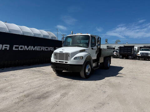 2013 Freightliner M2 106