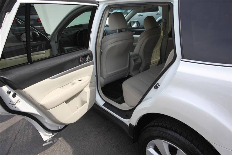 2012 Subaru Outback 2.5i Premium