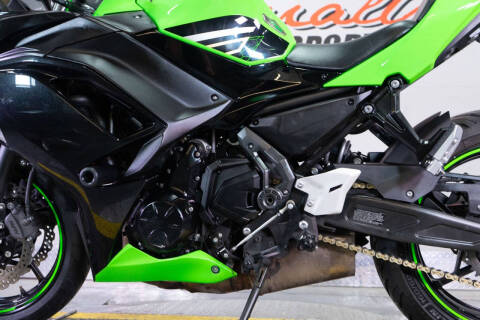 2020 Kawasaki Ninja 650 KRT Edition
