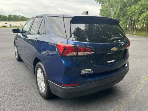 2022 Chevrolet Equinox LS