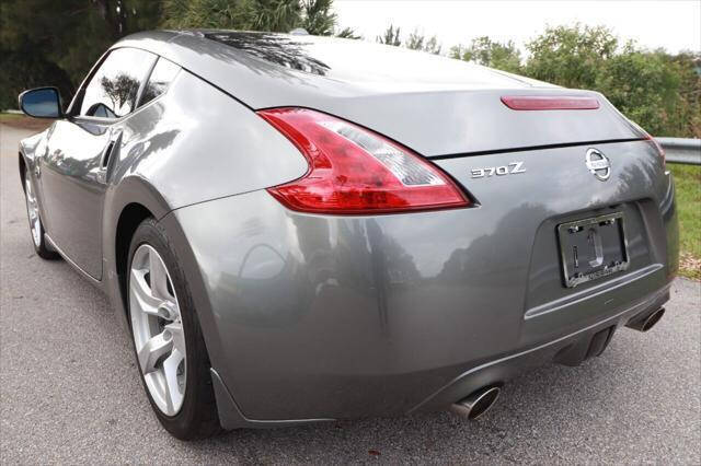 2011 Nissan 370Z  - $20,999