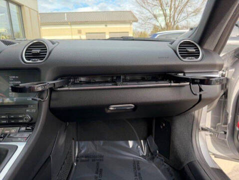 2024 Porsche 718 Cayman