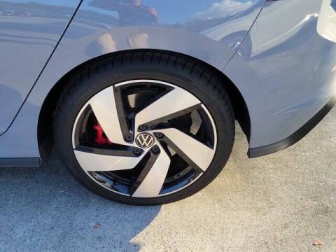 2024 Volkswagen Golf GTI S