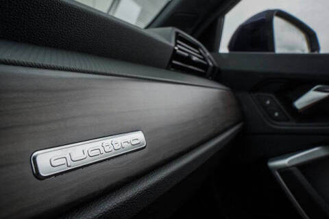 2025 Audi Q3 quattro S line Premium 45 TFSI