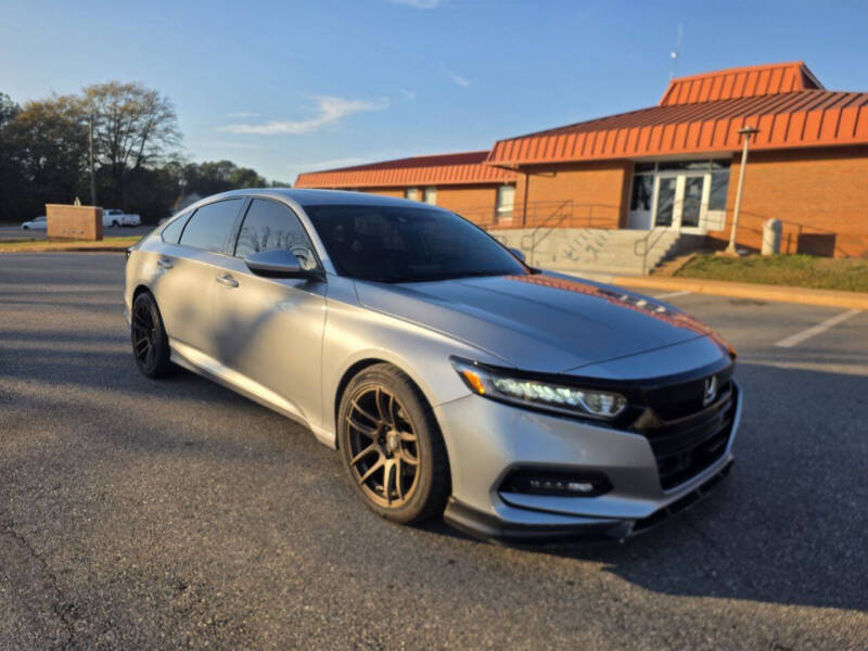 2019 Honda Accord Sport's photo