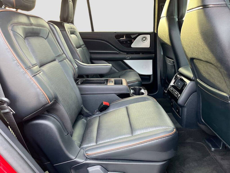2025 Lincoln Aviator Black Label