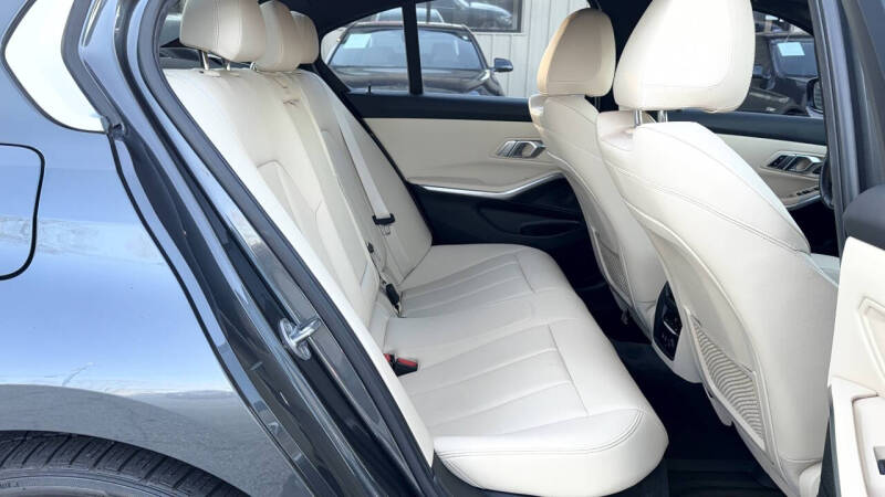 2019 BMW 3 Series 330i